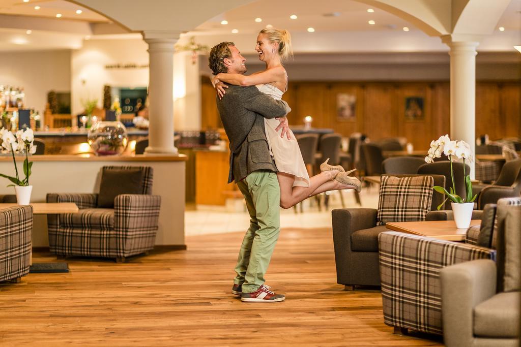 Alpine Luxury Spa Resort Schwarzenstein ลูตาโก ภายนอก รูปภาพ