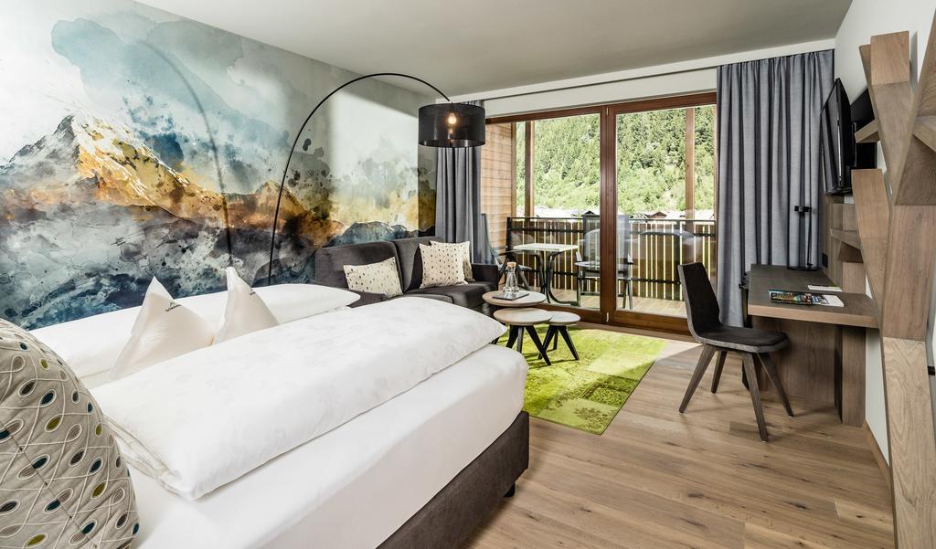 Alpine Luxury Spa Resort Schwarzenstein ลูตาโก ภายนอก รูปภาพ