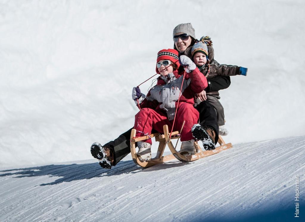 Alpine Luxury Spa Resort Schwarzenstein ลูตาโก ภายนอก รูปภาพ